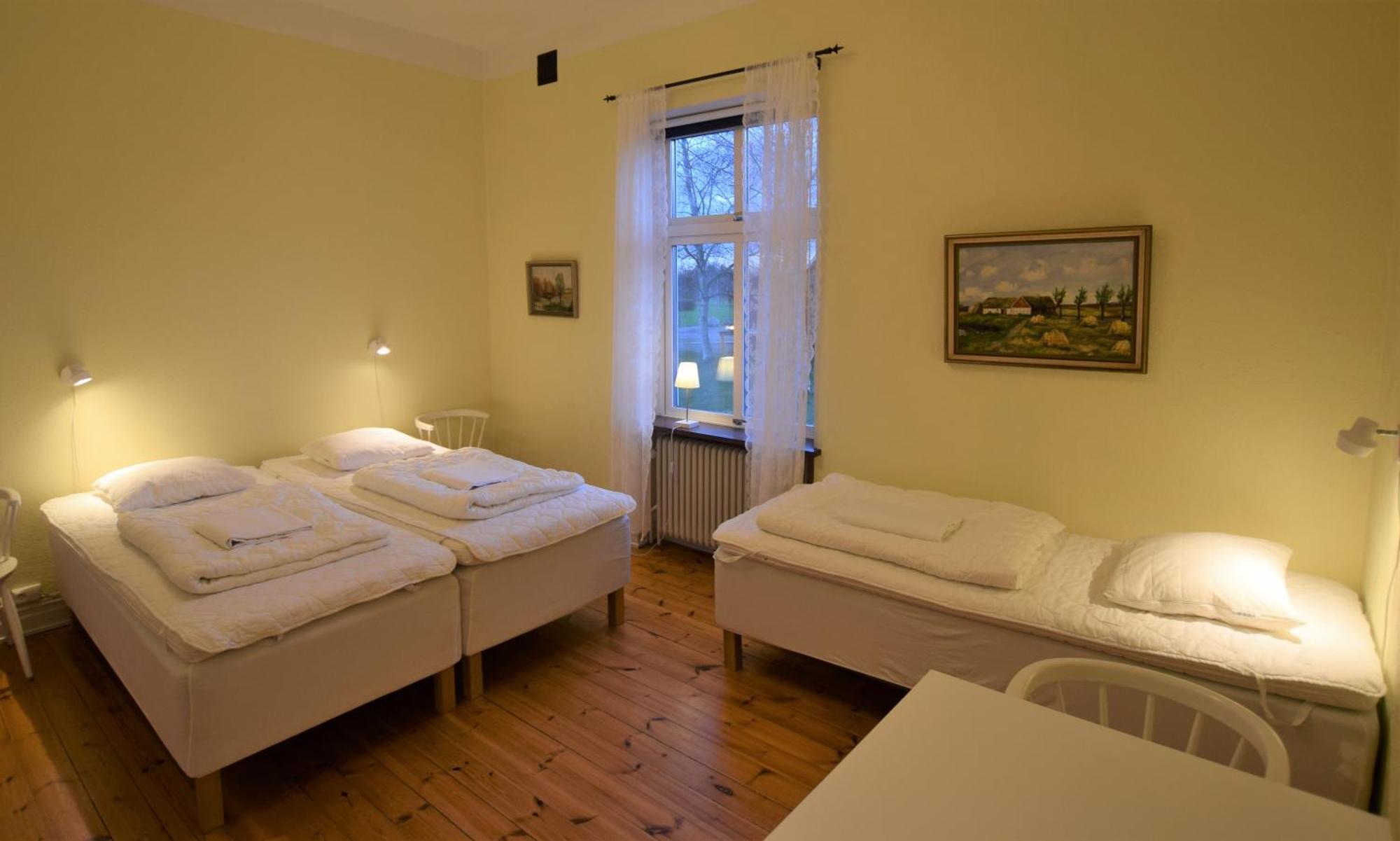 Blaesinge Gard Kullabygden Hostel Jonstorp Kamer foto